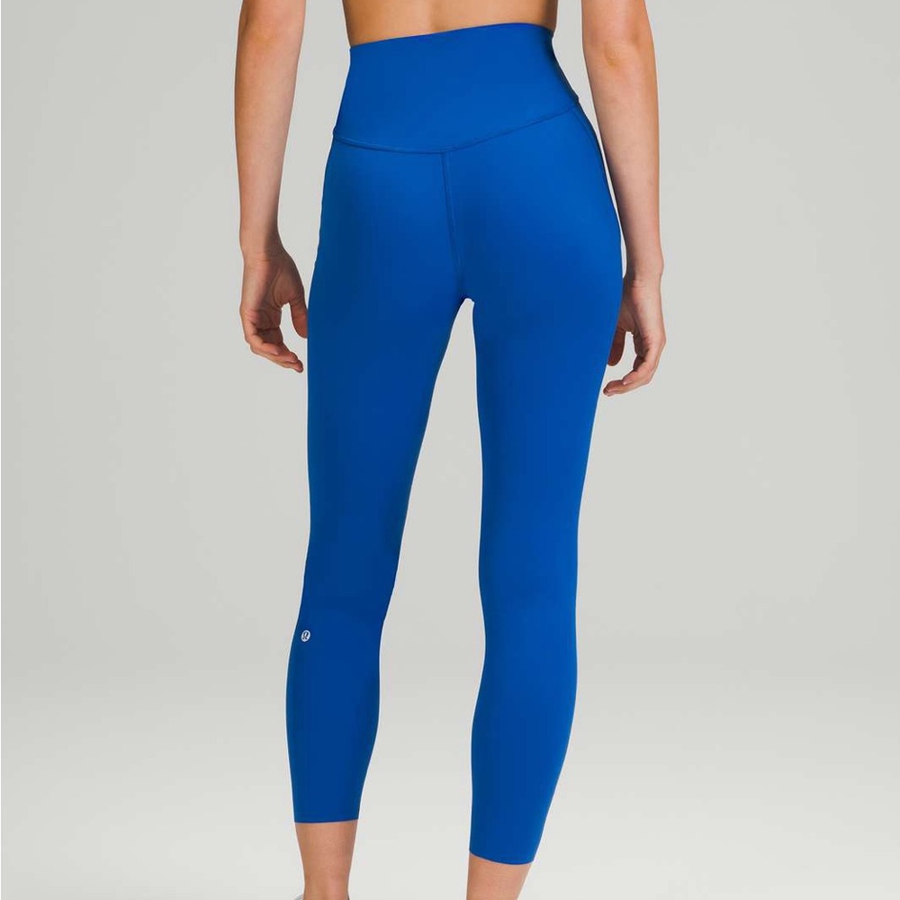Lululemon Base Pace HR Tight 25” Size 8 Symphony Blue
